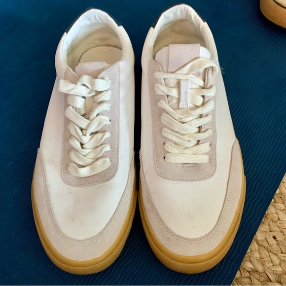 💥4/$15 Express Leather Fashion Sneakers - Picture 2 of 6